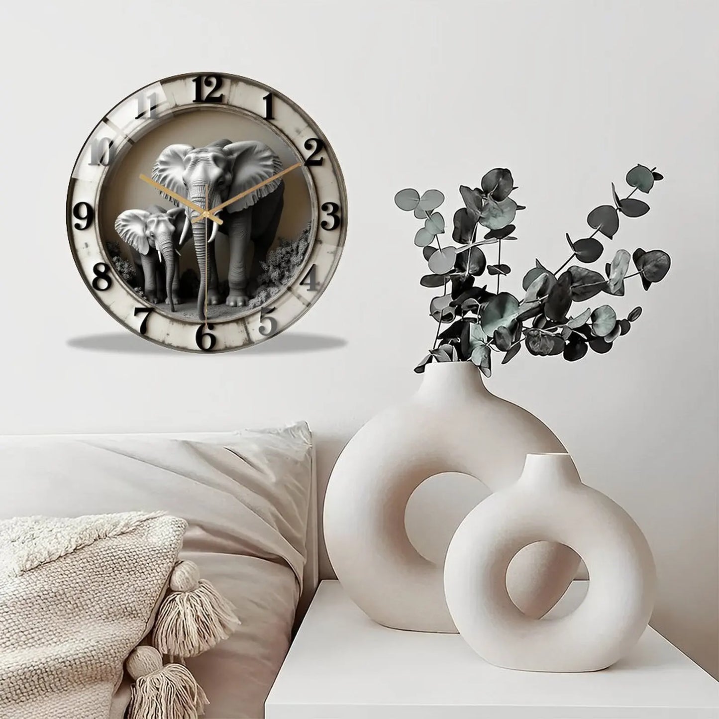 30x30cm Round Wall Clock that is a Straightforward and Honest Product Offering